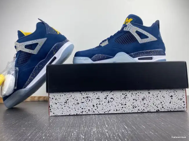 HYPE AJ4-1036660 Michigan (PE) Jordan Air Retro 4 0530